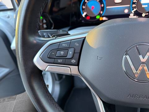 2024 Volkswagen Golf — sličica 15