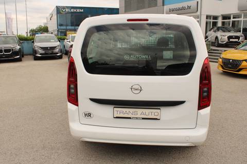 2020 Opel Combo — sličica 6