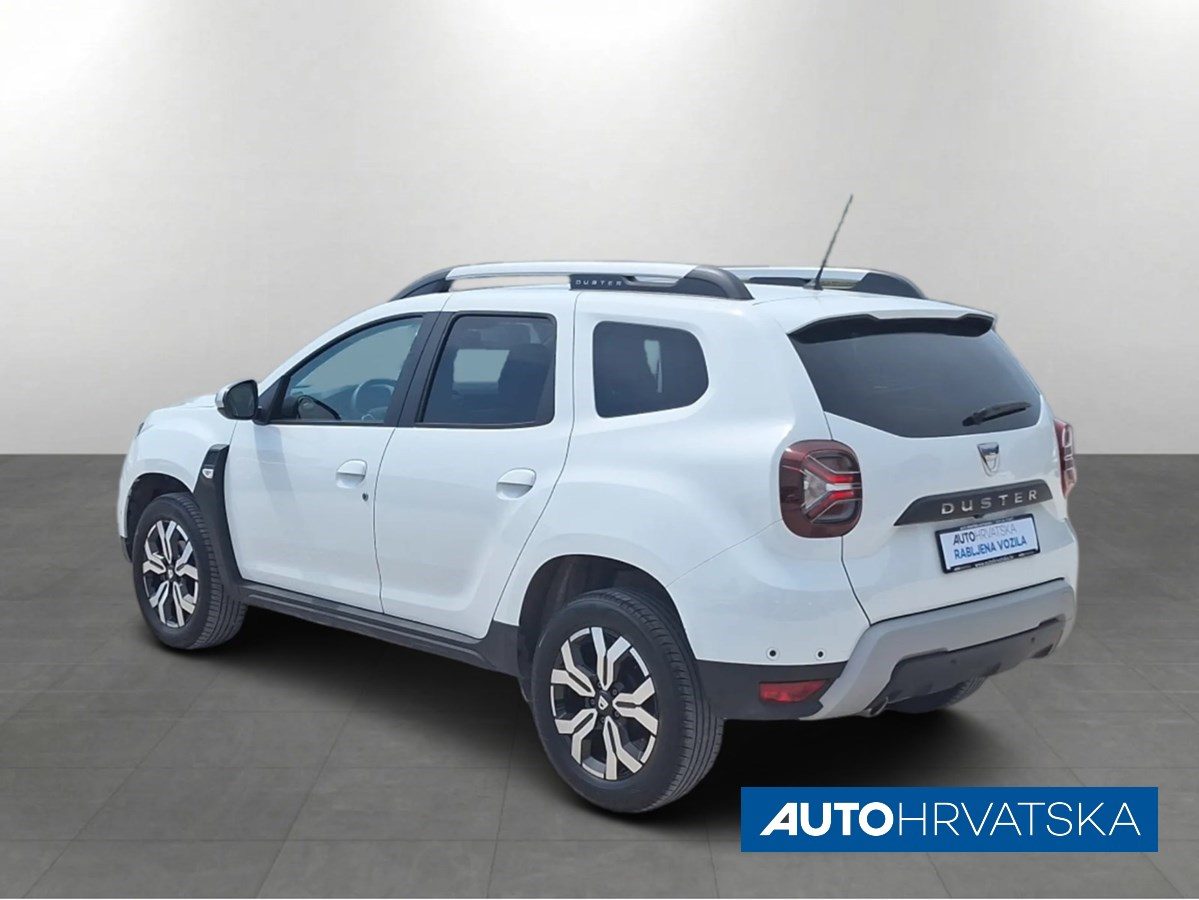 2022 Dacia Duster — fotografija 8