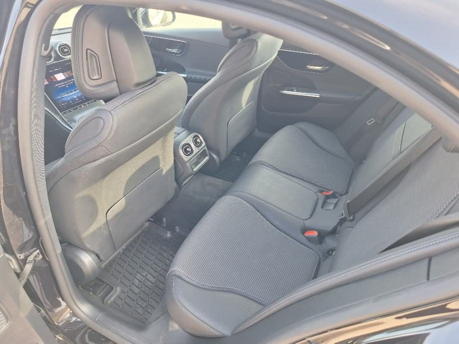 2025 Mercedes-Benz C-klasa — fotografija 14