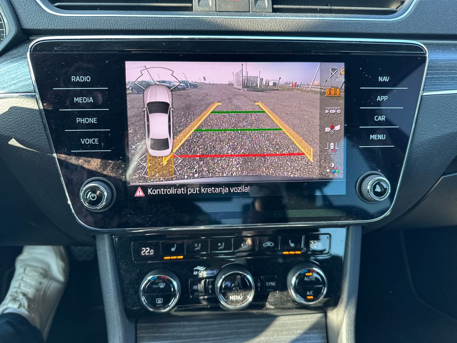 2021 Škoda Superb — fotografija 12