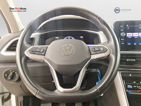 2023 Volkswagen T-Roc — sličica 11