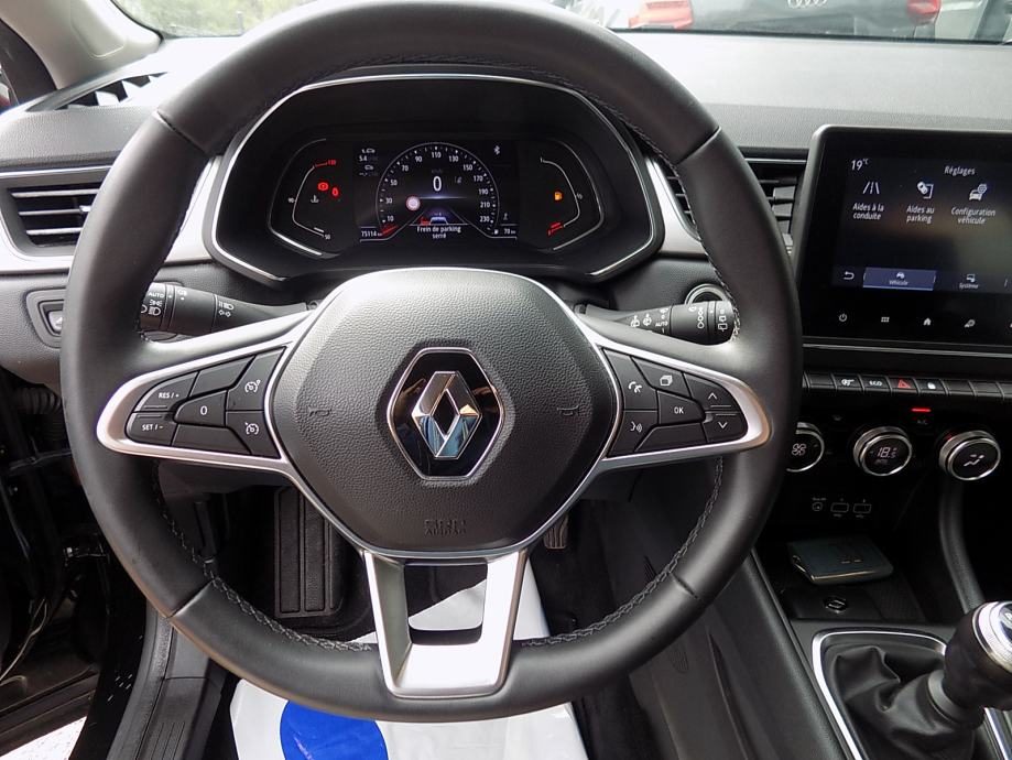 2021 Renault Captur — fotografija 18