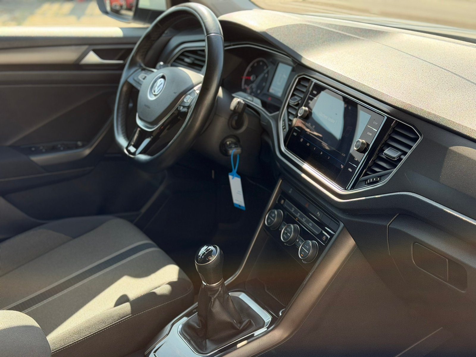 2018 Volkswagen T-Roc — fotografija 14