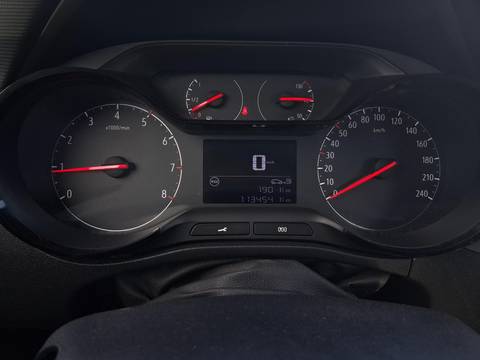 2020 Opel Crossland X — sličica 11