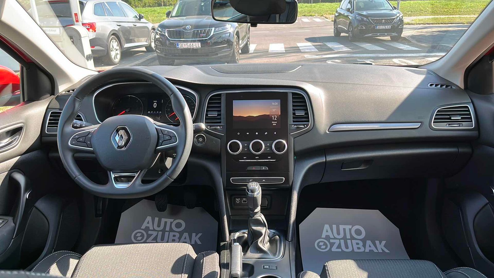 2022 Renault Megane Grandtour — fotografija 11