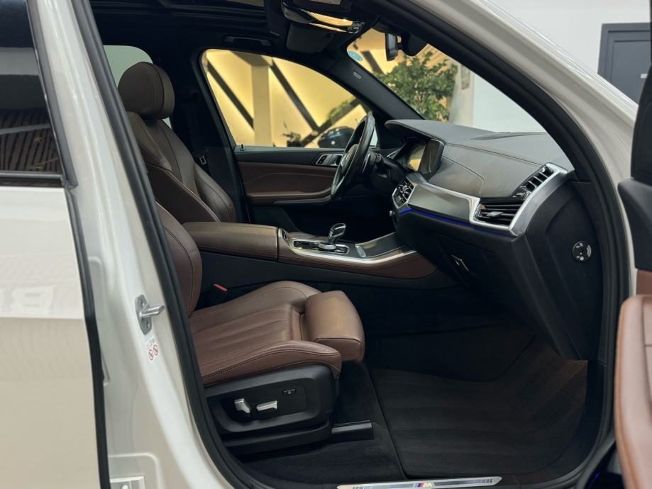 2021 BMW X5 — fotografija 18