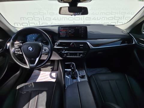 2021 BMW Serija 5 — sličica 9