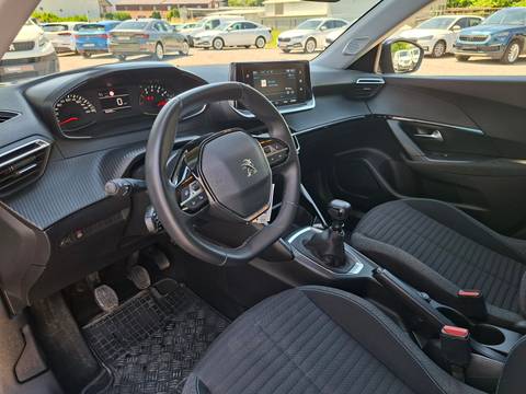 2022 Peugeot 2008 — sličica 8