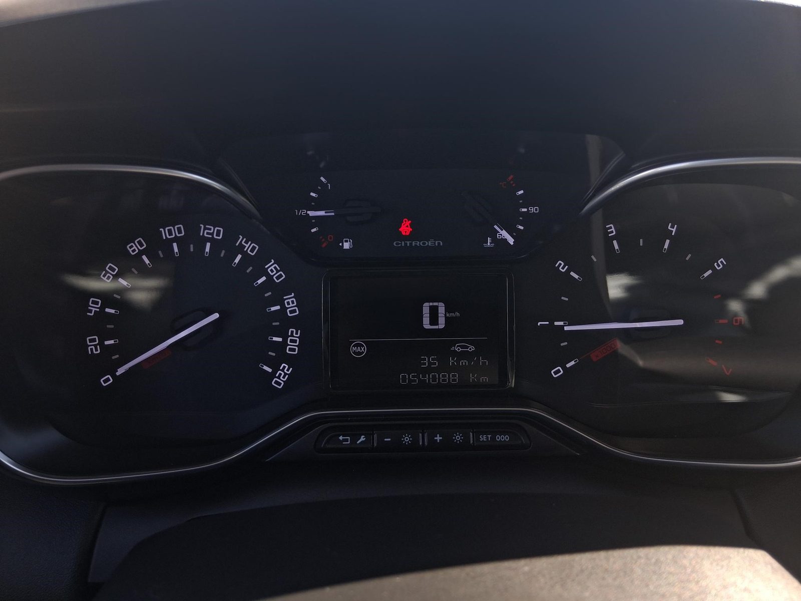 2023 Citroën C3 Aircross — fotografija 12