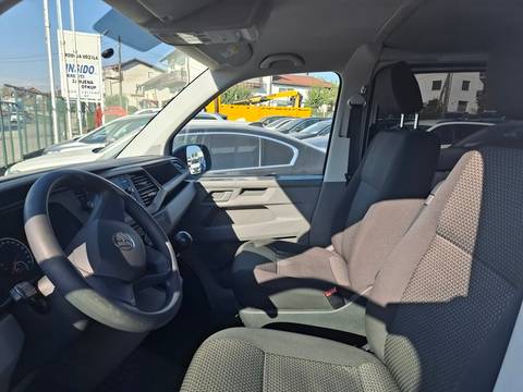 2021 Volkswagen Transporter — sličica 9