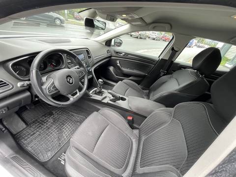 2019 Renault Megane — sličica 11
