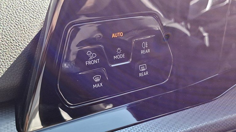 2022 Volkswagen Golf — fotografija 22