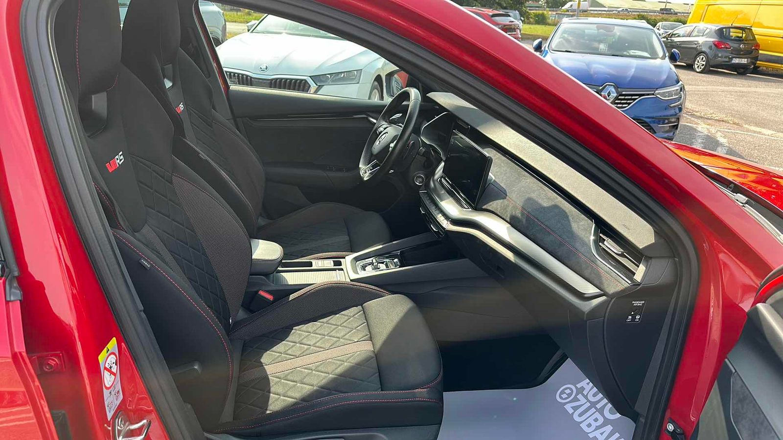 2021 Škoda Octavia Combi — fotografija 9