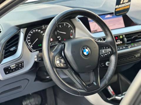 2021 BMW Serija 1 — sličica 18