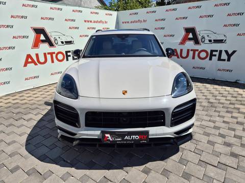 2023 Porsche Cayenne — sličica 2