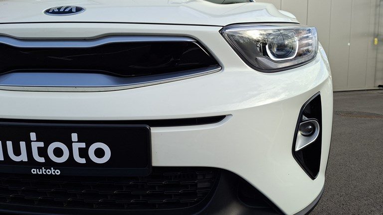 2020 Kia Stonic — fotografija 24