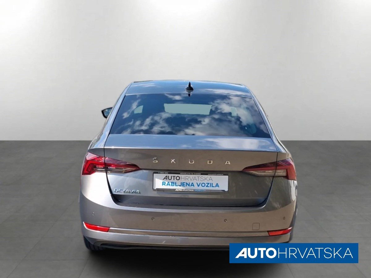 2024 Škoda Octavia — fotografija 6
