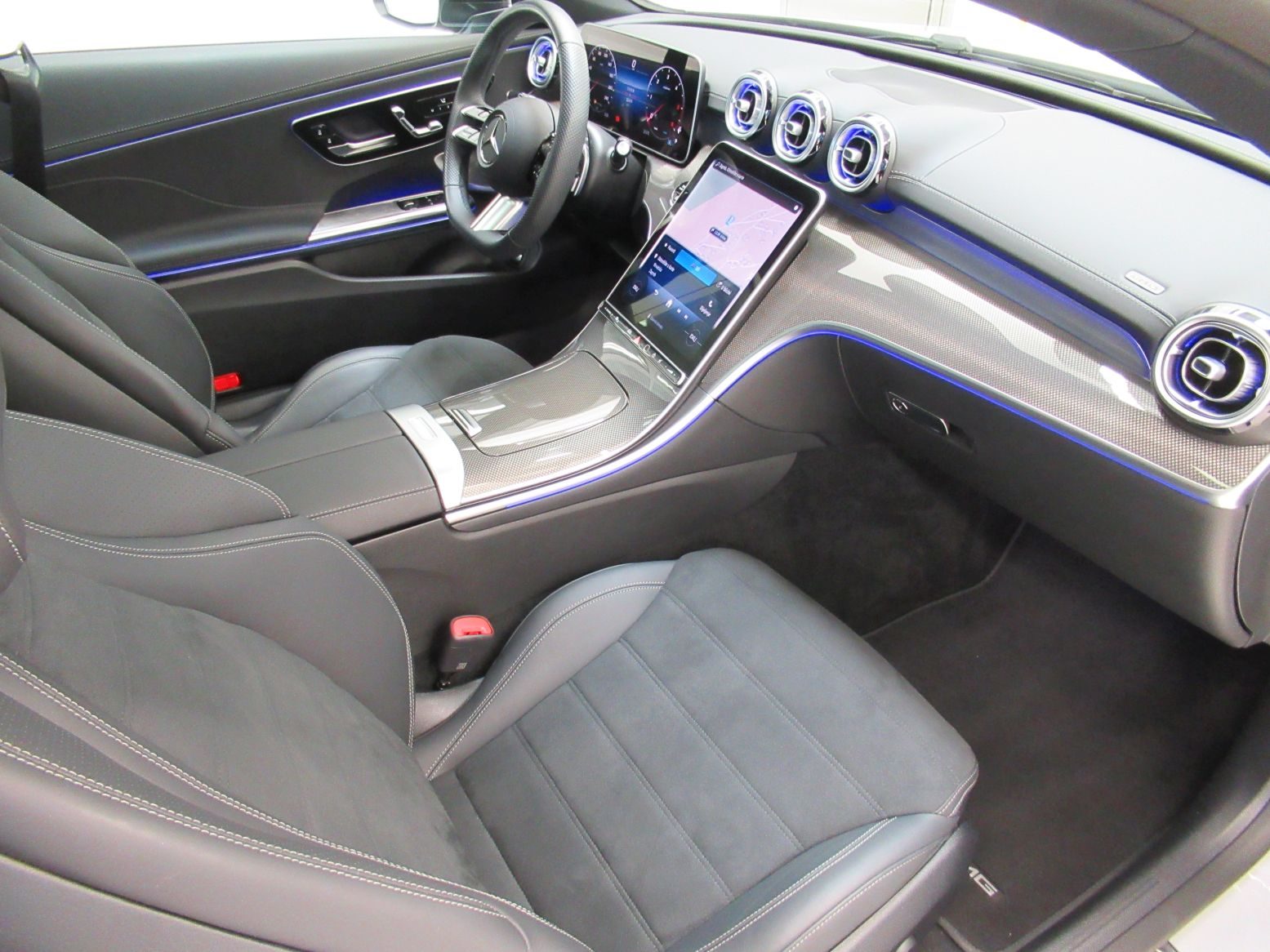 2025 Mercedes-Benz CLE AMG Line — fotografija 10