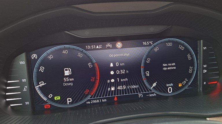 2022 Škoda Kamiq — fotografija 21