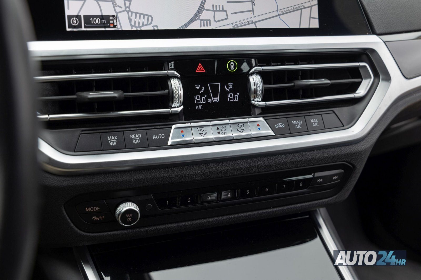 2021 BMW Serija 3 Sport Line — fotografija 18