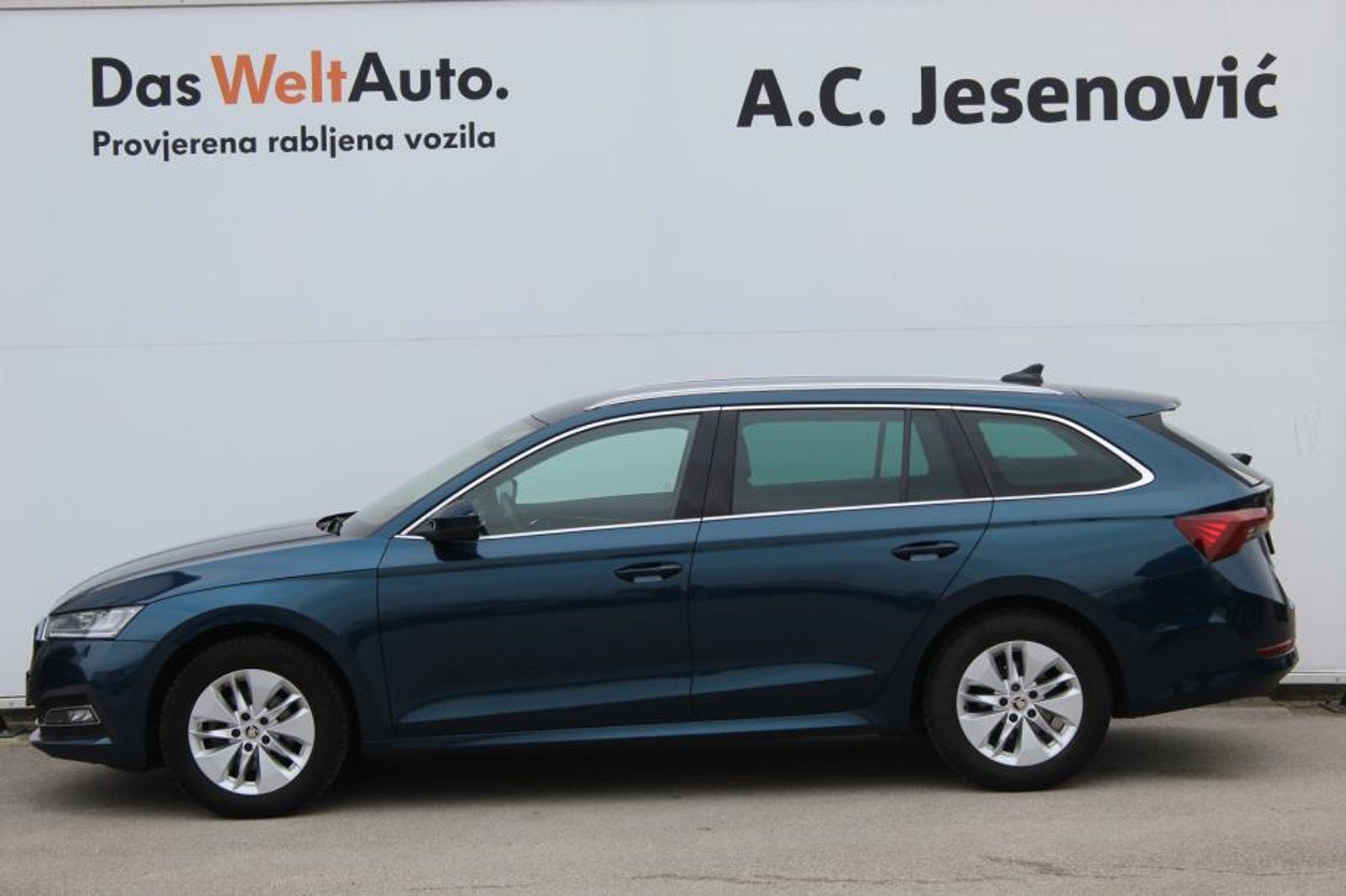 2021 Škoda Octavia Combi — fotografija 6