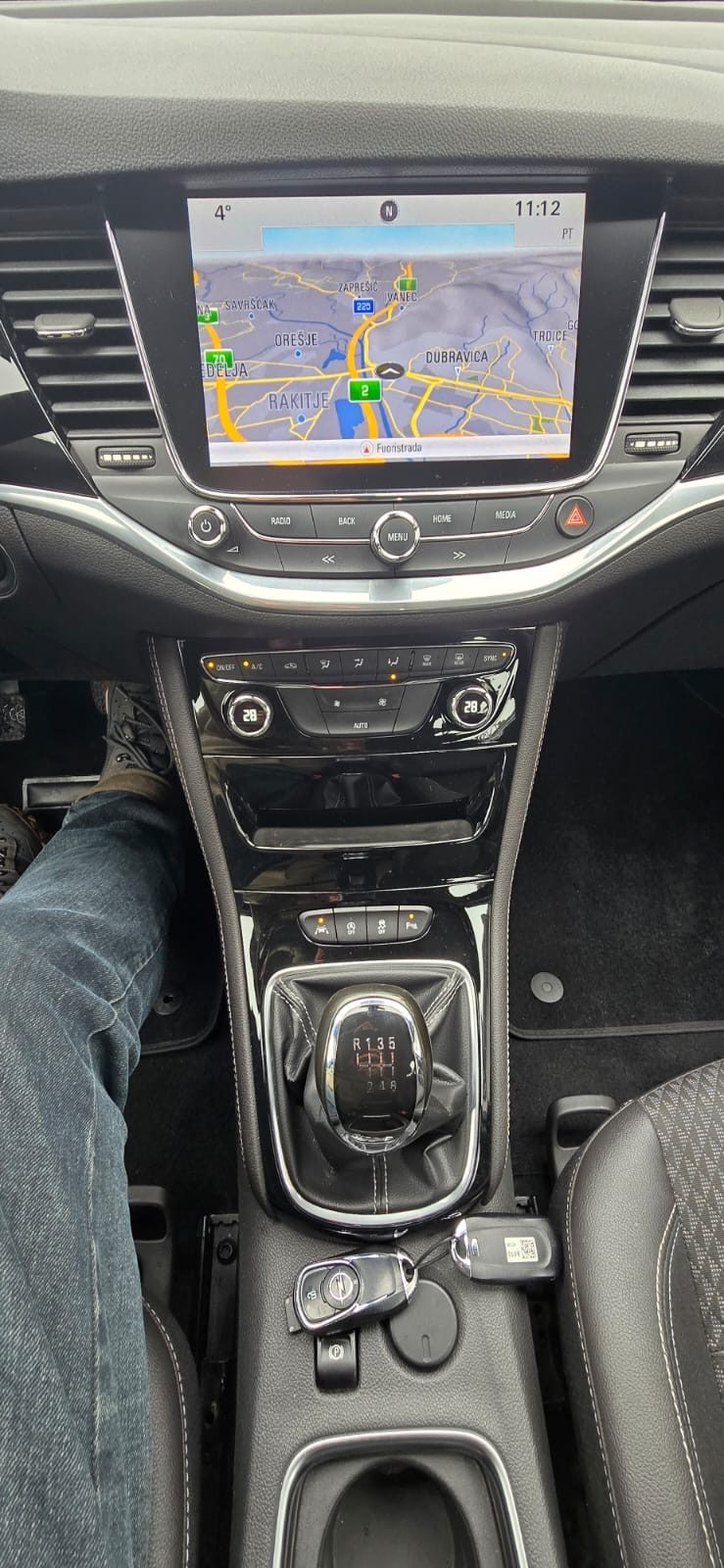 2017 Opel Astra — fotografija 4