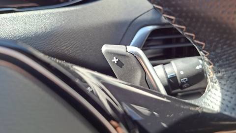 2023 Peugeot 5008 — sličica 17