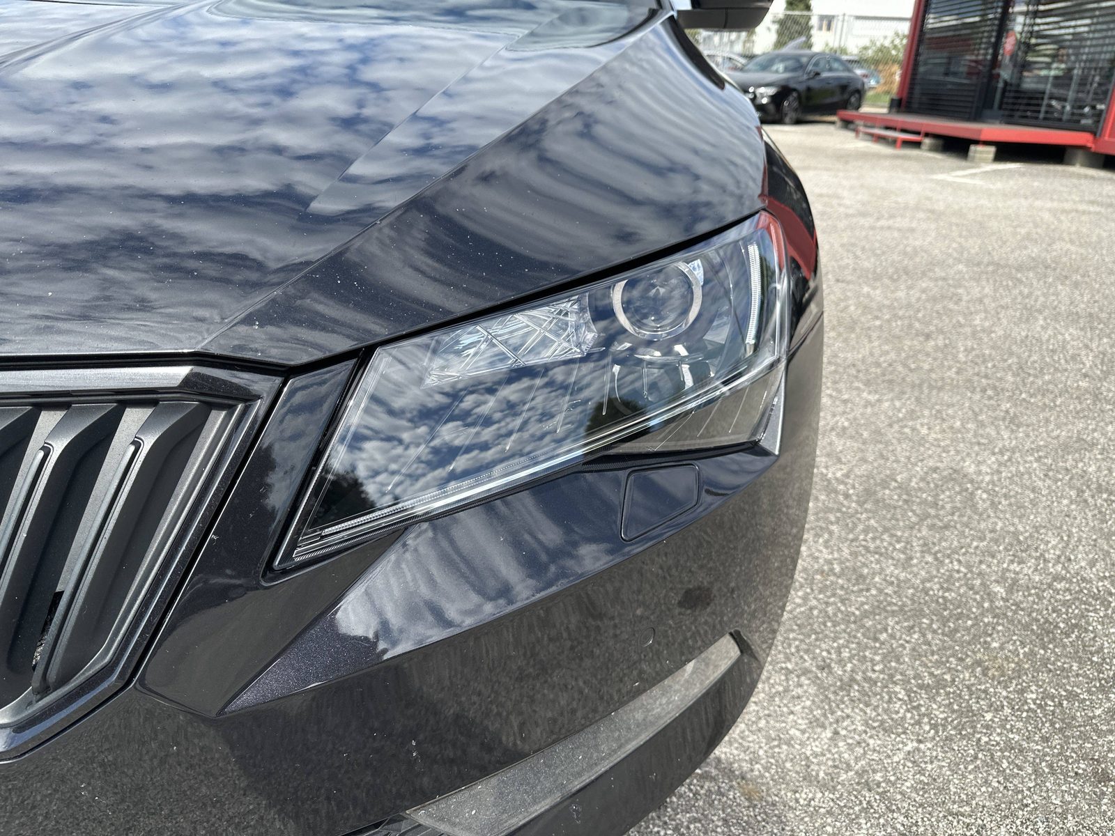 2019 Škoda Superb — fotografija 16