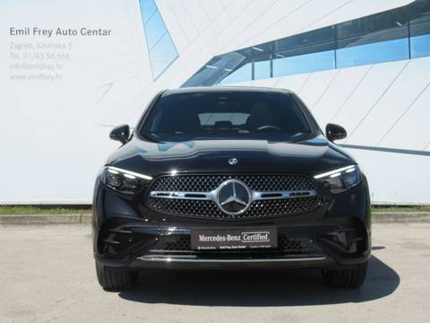 2025 Mercedes-Benz GLC AMG Line