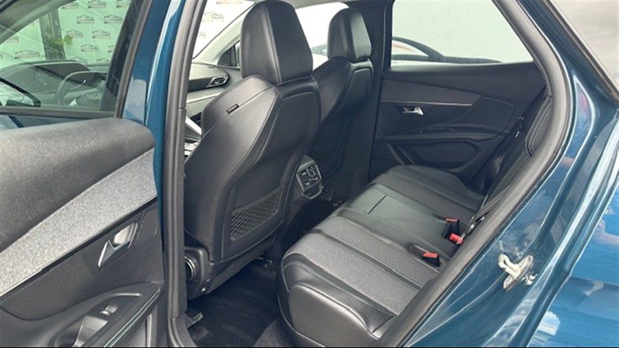 2022 Peugeot 3008 — fotografija 21
