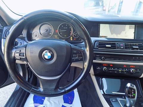 2010 BMW Serija 5 — sličica 12
