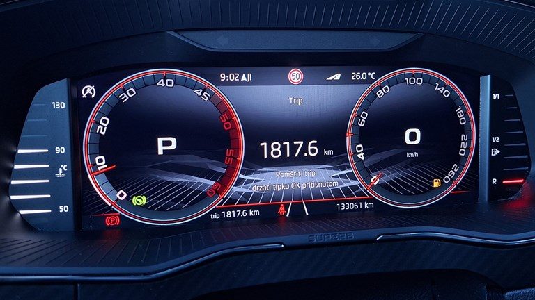 2023 Škoda Superb — fotografija 27
