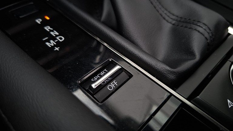 2021 Mazda 3 — fotografija 16