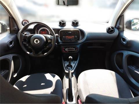 2022 Smart fortwo — sličica 10