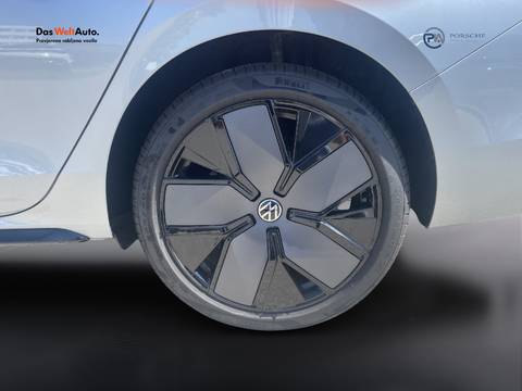 2026 Volkswagen Passat R-Line — sličica 21