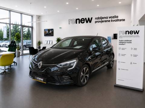 2022 Renault Clio V