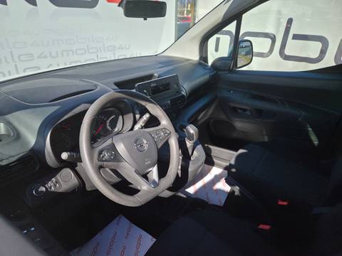 2020 Opel Combo — sličica 5