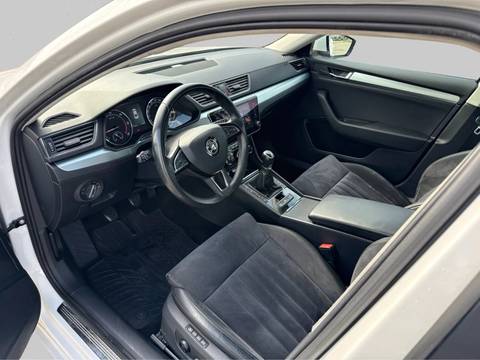 2019 Škoda Superb — sličica 11