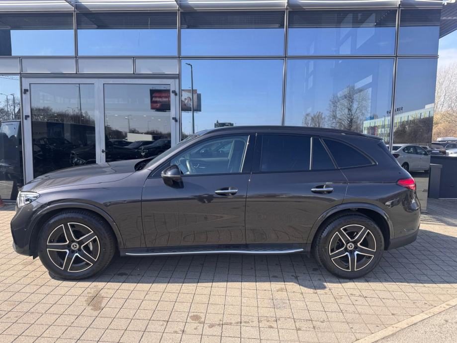 2024 Mercedes-Benz GLC — fotografija 3