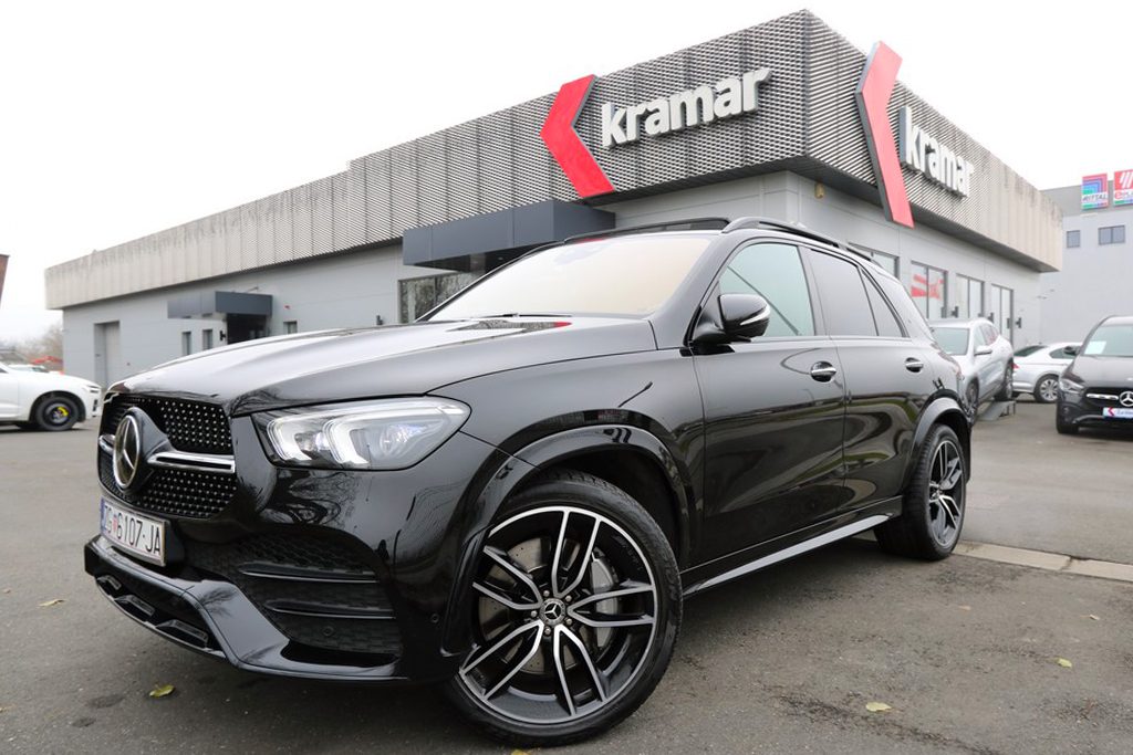 2020 Mercedes-Benz GLE AMG Line — fotografija 16