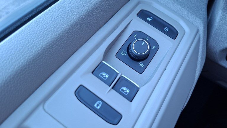 2024 Volkswagen Multivan — fotografija 25