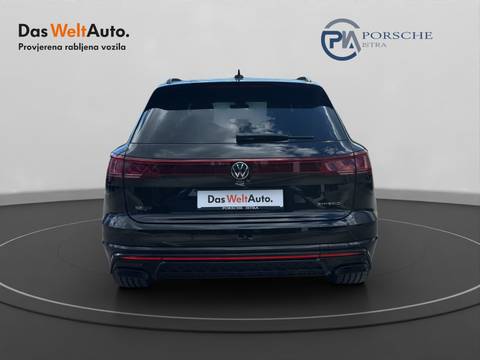 2025 Volkswagen Touareg — sličica 6