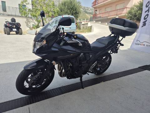 2010 Suzuki GSF650SA Bandit — sličica 2