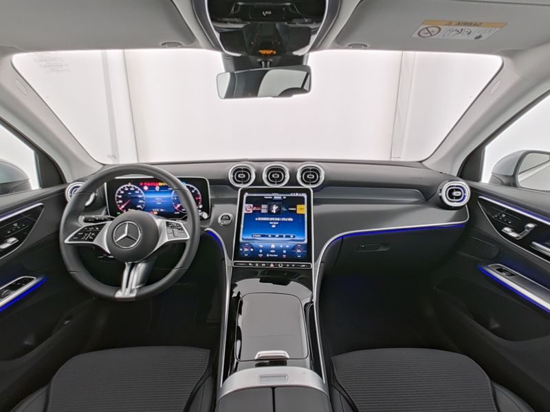 2025 Mercedes-Benz GLC — fotografija 5