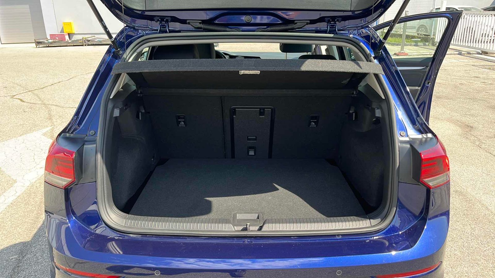2024 Volkswagen Golf — fotografija 12