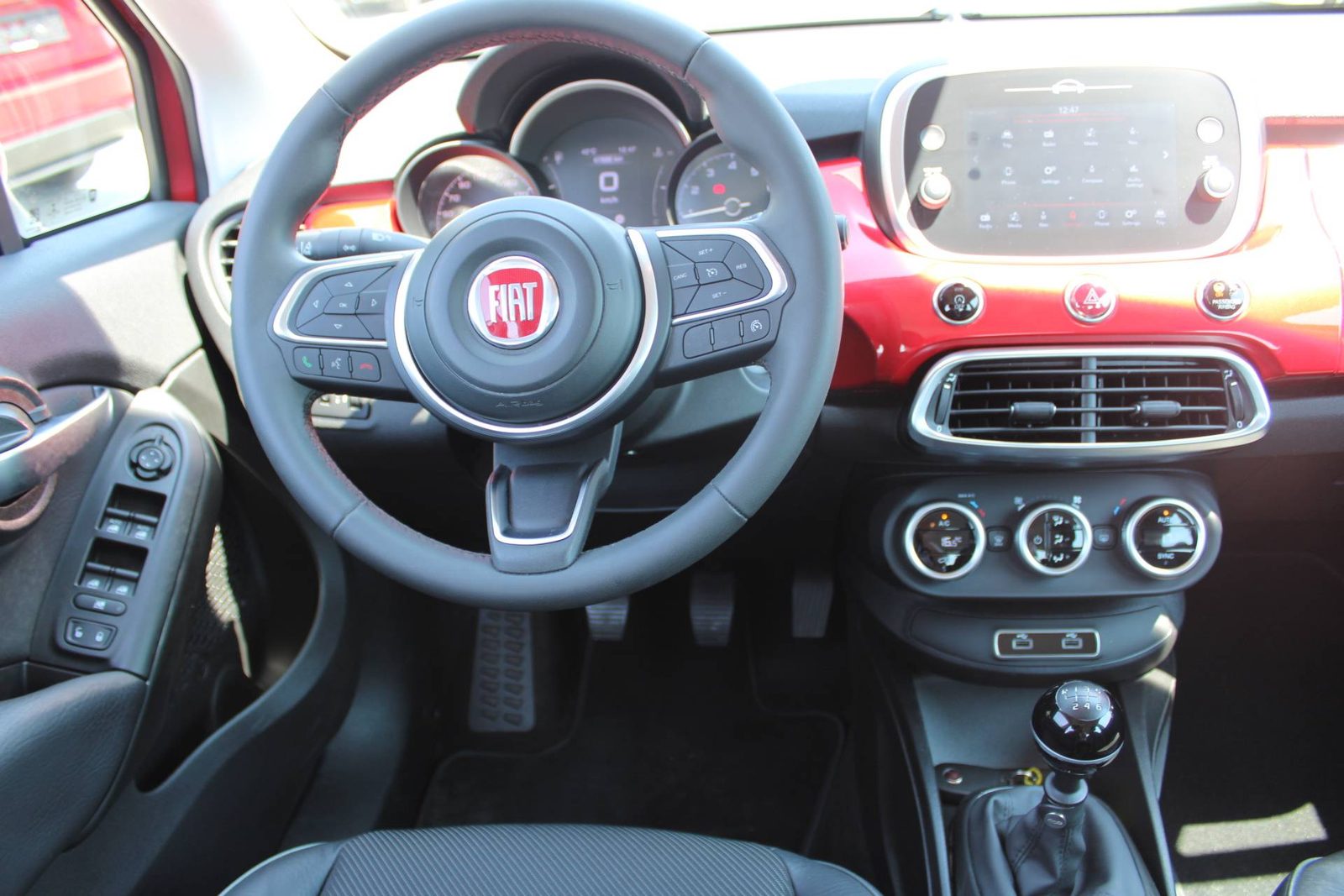 2021 Fiat 500X — fotografija 13