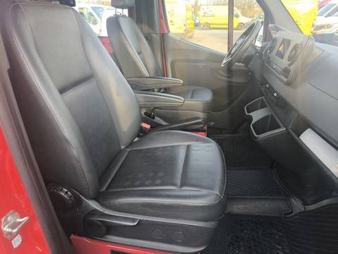 2021 Mercedes-Benz Sprinter — sličica 16