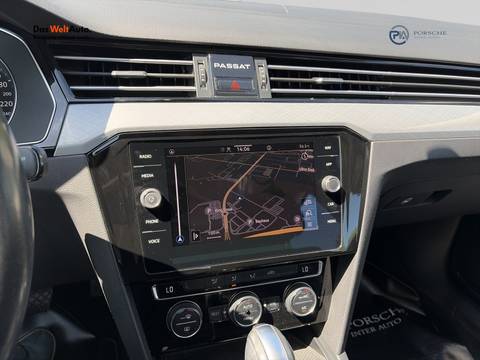 2020 Volkswagen Passat — sličica 18