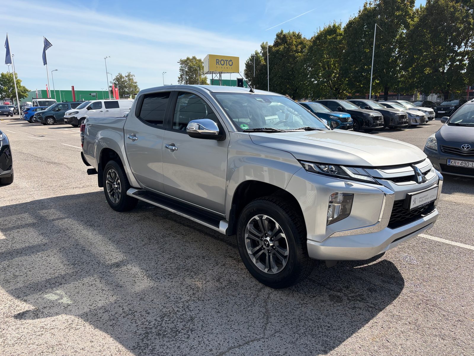 2021 Mitsubishi L-200 — fotografija 5